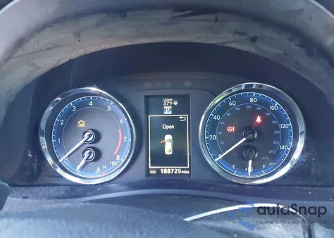 2017 Toyota Corolla Se z USA, uszkodzony, nr VIN 5YFBURHEXHP719615